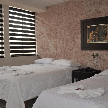 Hotel Catedral Cuenca By Pshotels מראה חיצוני תמונה